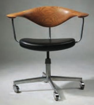 Chaise de bureau de Hans Wegner pour Johannes Hansen - Galerie Modernity - PAD Paris Chaise de bureau de Hans Wegner pour Johannes Hansen - Galerie Modernity - PAD Paris